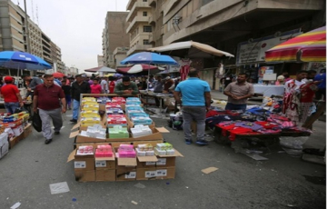 تحذيرات من أزمة مالية وسياسية متفاقمة تهدد استقرار الاقتصاد