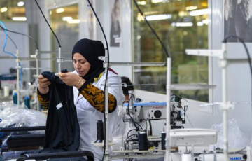 المرأة في رمضان.. أعباء مضاعفة ومسؤوليات غير متكافئة