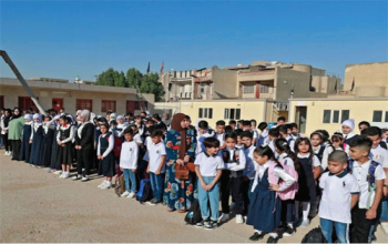 فرق حكومية لمكافحة التسرّب من المدارس.. والفقر ابرز التحديات 