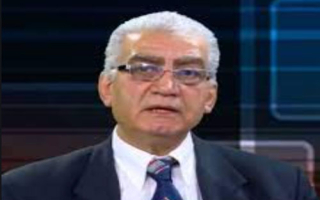 الشهيد عبد الوهاب، في طريقه إلى المشنقة وهو نصف عارٍ يهتف بوجههم: الشيوعية أقوى من الموت وأعلى من أعواد المشانق!