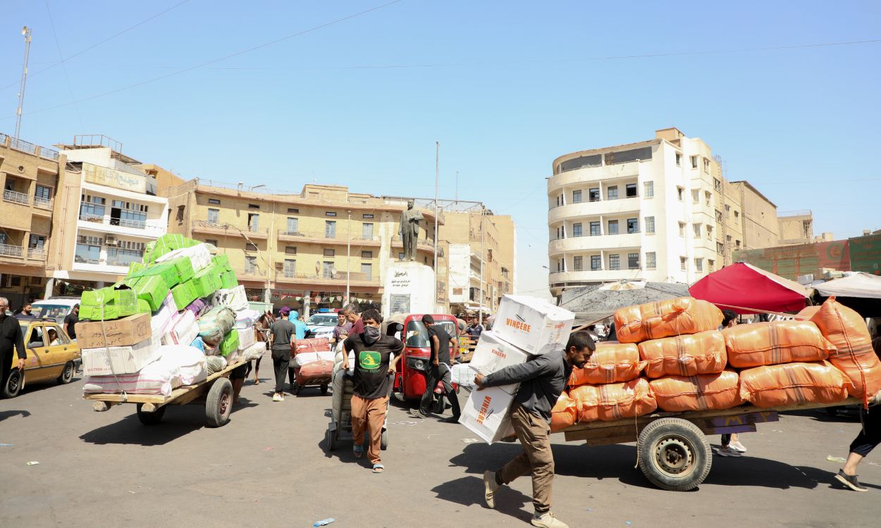 انتشالهم مرهون بإصلاح جذري لبنية الإنفاق العام.. ثلث العراقيين يواجهون عواقب تدهور التعليم والصحة والمعيشة