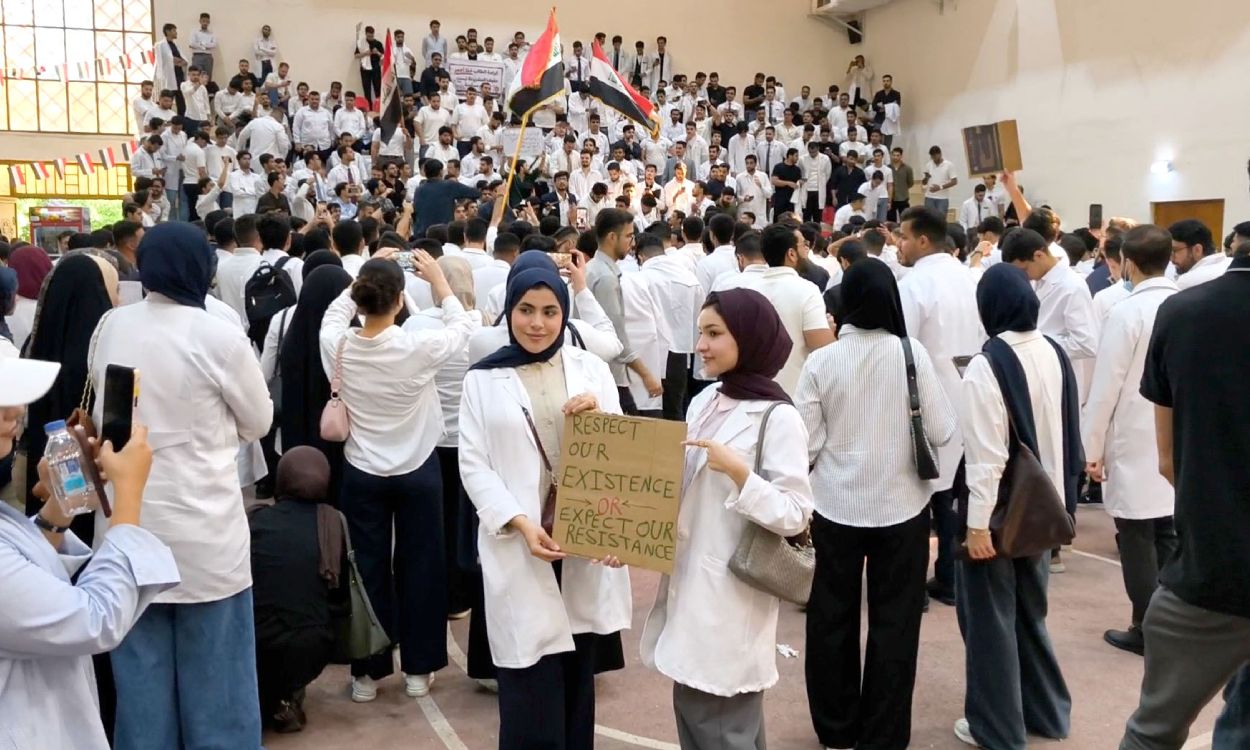 مع اقتراب الذكرى السابعة لانتفاضة تشرين.. دعوات من المحتجين لتجديدها.. الشيوعي العراقي: استمرار نهج المحاصصة ولّاد الأزمات يُصعّد الحركة الاحتجاجية