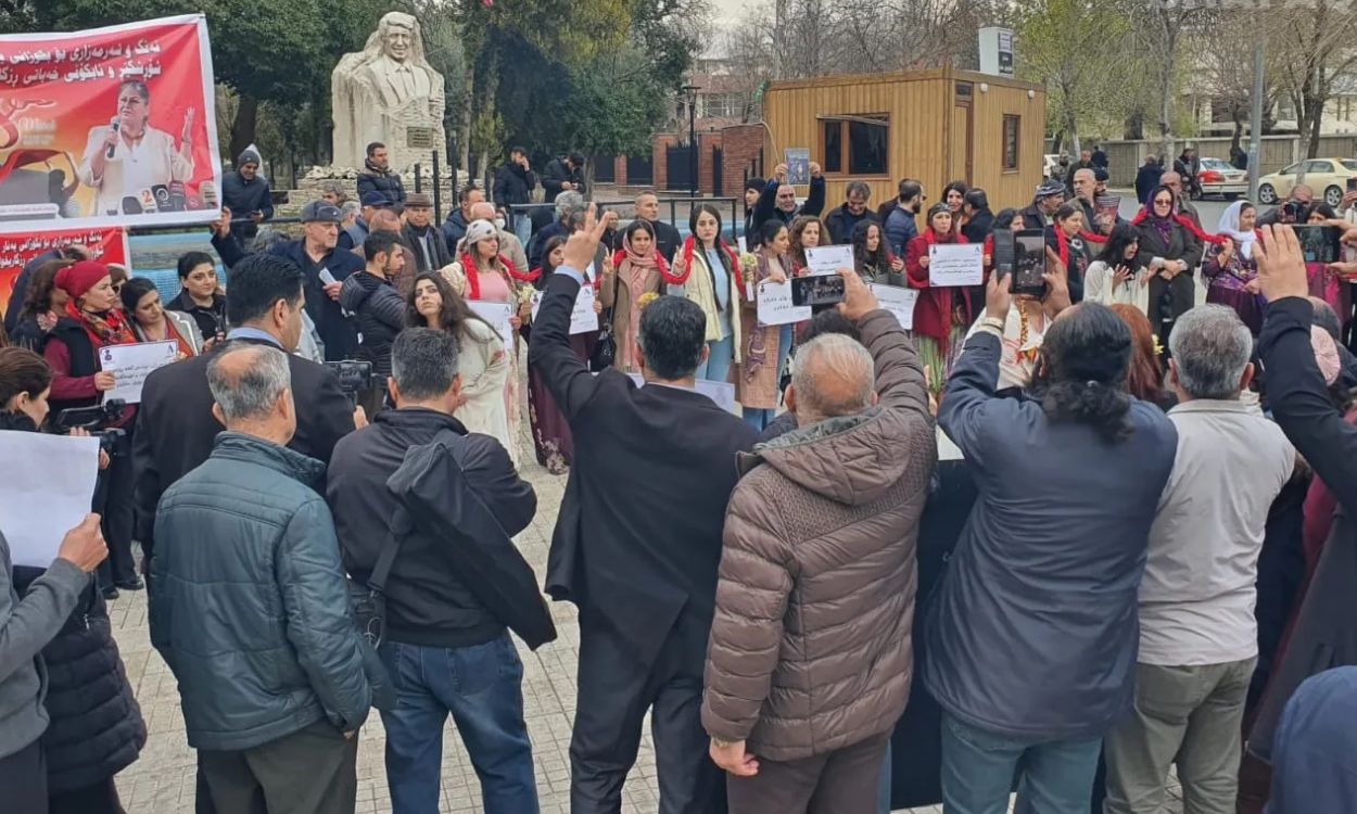 السليمانية.. تظاهرة نسوية تطالب بالحد من العنف وانتهاك الحقوق.. احتجاجات في ثماني محافظات تطالب بالخدمات والسكن والكهرباء 